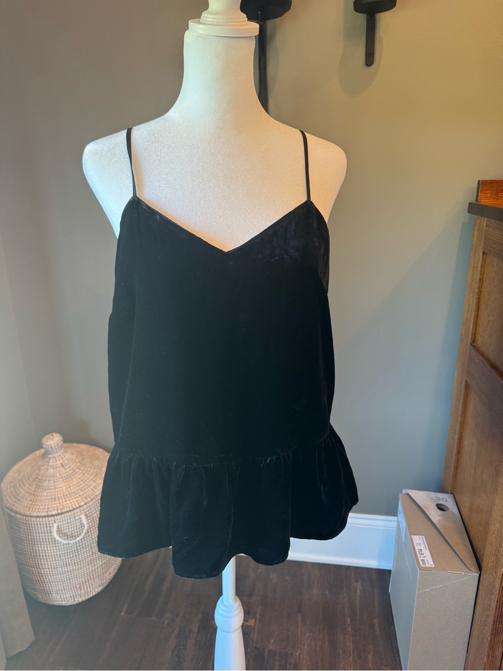 NWT J.Crew Black Velvet Peplum Cami Top Size 4